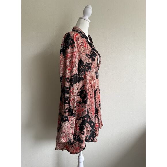 Free People Field Of Butterflies Tunic Top Women Medium Red Black Paisley V Neck - Picture 2 of 13